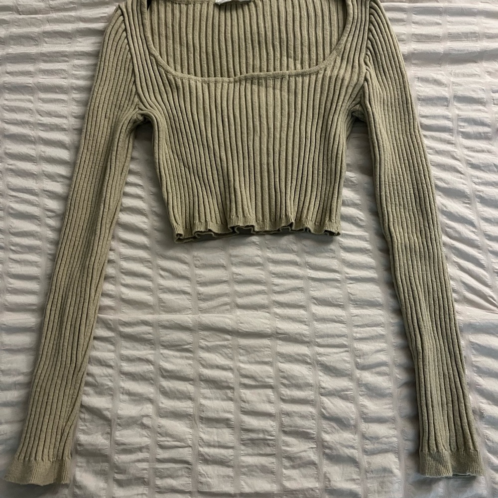Stylish Ribbed Long Sleeve Crop Top